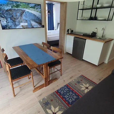 Olimpijska 2 - Centrum Guest house 3*