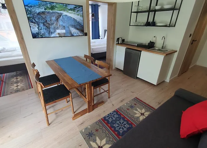 Olimpijska 2 - Centrum Guest house 3*